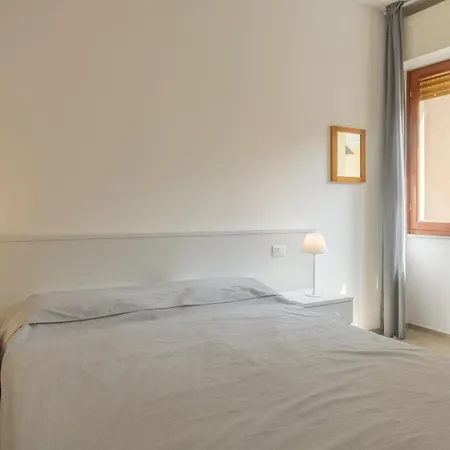 Апартаменты Rivierarent Castelfranco Fronte Mare *