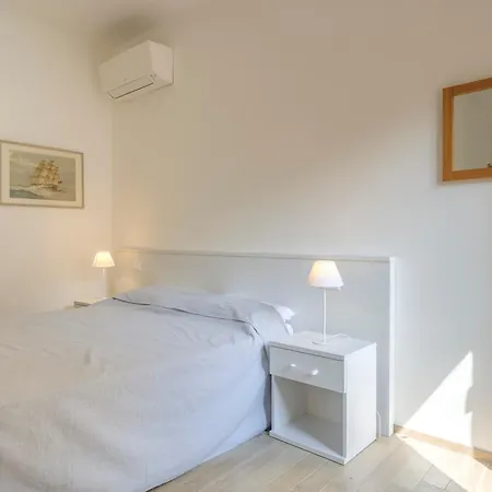 Апартаменты Rivierarent Castelfranco Fronte Mare