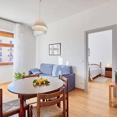 Апартаменты Rivierarent Castelfranco Fronte Mare